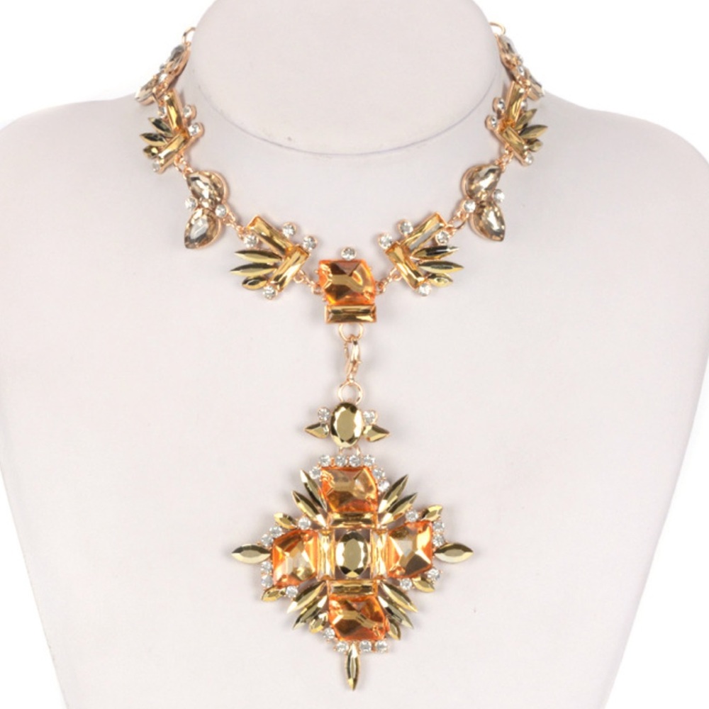 Sexy Gold Crystal Choker Gothic Cross Necklace - Picture 4 of 11